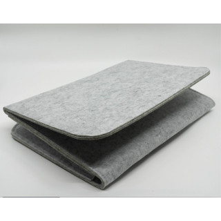 Storage bag, laptop bag in felt material for bedroom.