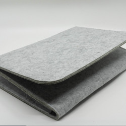 Storage bag, laptop bag in felt material for bedroom.