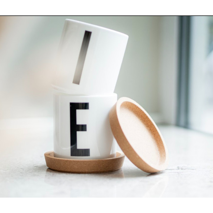 Korkunderlägg, undvik brännmärken på bord och köksbänk