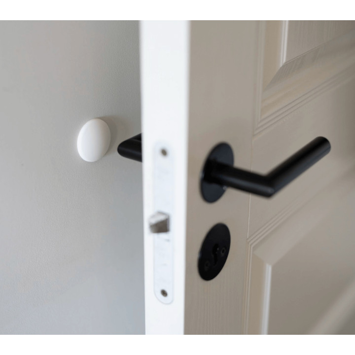 Oven pysäyttäjä, seinäsuoja